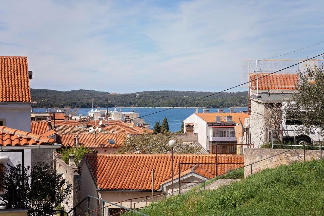 Apartment Arena Pula Bagian luar foto
