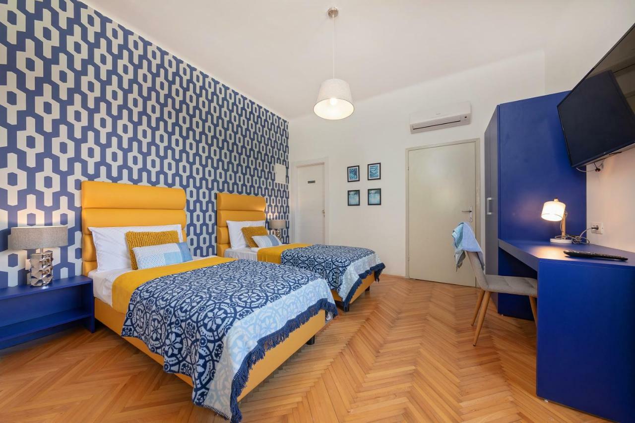 Apartment Arena Pula Bagian luar foto
